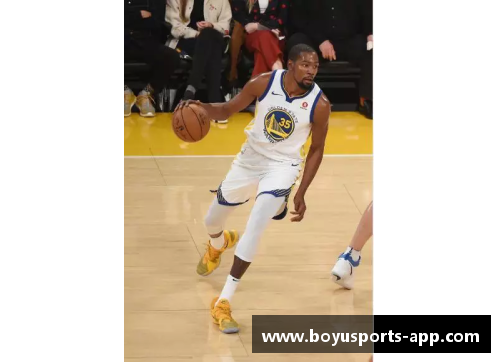 探索西蒙斯：NBA球员的技艺与风采